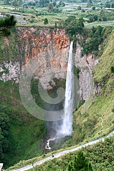 Sipiso Piso Waterfall photo