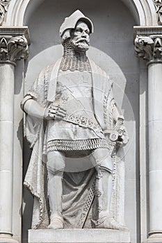 Sir William Walworth Statue in London photo