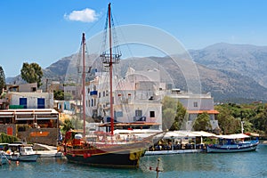 Sissi. Crete