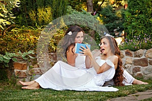 Sisters reading books