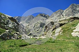 Sites of Madmen and Mirrored, France photo