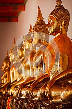 Sitting Buddha statues, Thailand