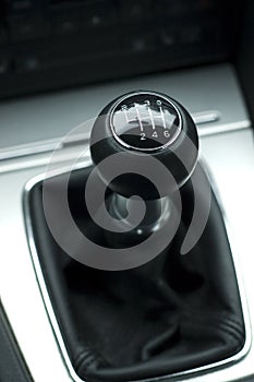 Six speed gear shifter in car