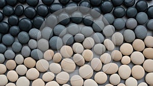 In size creating a visually pleasing texture that emphasizes