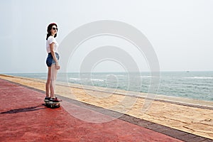 Skateboard Recreational Pursuit Summer Beach Holiday