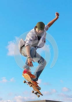 Skateboarder hand up