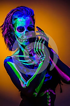 Skeleton bodyart with blacklight