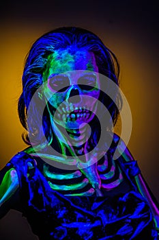 Skeleton bodyart with blacklight