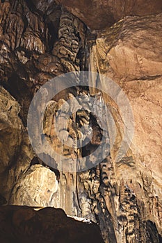 Skelskaya cave