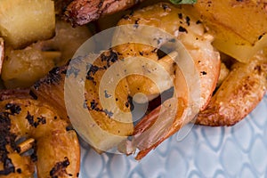 Skewer shrimp with pineapple