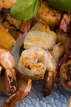 Skewer shrimp with pineapple