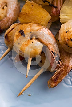 Skewer shrimp with pineapple