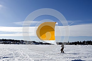 Ski kiting