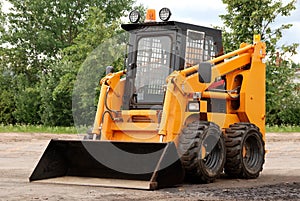 Skid steer loader outdoor photo