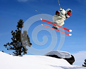 Skier jumping img