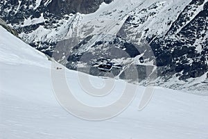 Skiing accident and helicopter recovery