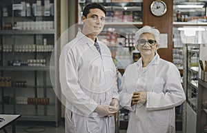 skilled pharmacist is consulting, analyzing the use of drugs to recommend and supervise patients according to prescriptions in