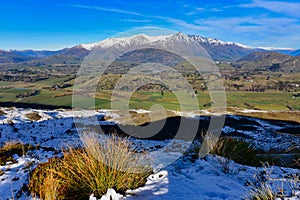 Skipper Road Lookout, offering a stunning view of surrounding mountain range