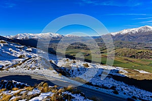 Skipper Road Lookout, offering a stunning view of surrounding mountain range