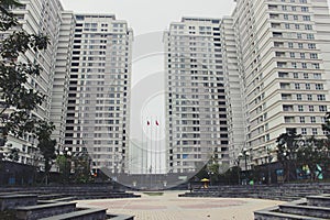 The sky crapper and the sky