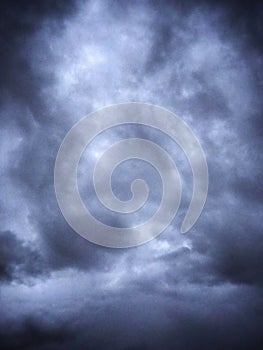 The sky, the sky before the rain