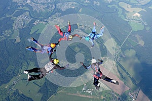 Skydiving. Formation. Relative work. Training.