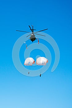 Skydiving with a helicopter