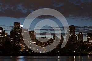 Skyline of the east side of midtown Manhattan at night