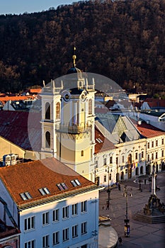 Panoramatický pohled na město Banská Bystrica na středním Slovensku