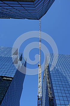 Skyscraper construction crane