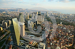 Skyscraper at a height of 280 mt in Istanbul and the Golden Horn