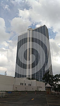 Un grattacielo 