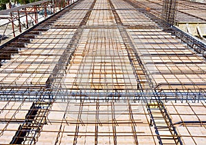 Slab in laterocemento with beams of electro-metal tower bottoms in bricks