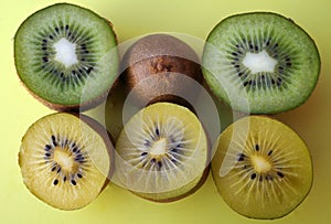 Sliced kiwis