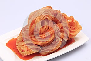 Sliced radish kimchi