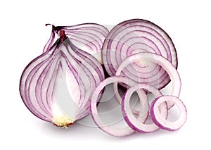 Sliced red onion