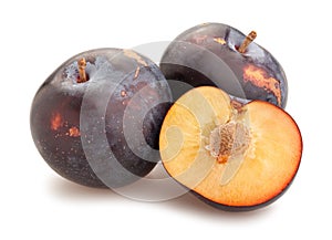 sliced red plum