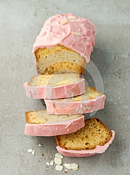 Sliced sweet bread