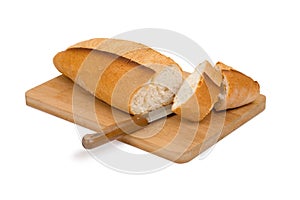 Sliced wheat bread on wooding cutting board