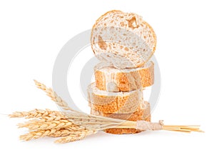 Slices of bread and an ears of wheat