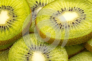 Slices of kiwi fruit