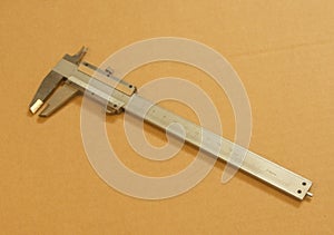 Slide gauge