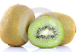 Slide kiwi fruit isolate on white background