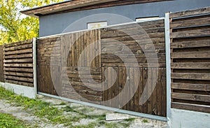 Sliding door wooden and wheel