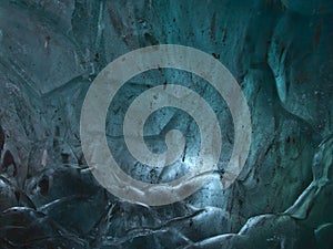 Slightly blue shimmering ice surface on the ceiling of Sapphire Ice Cave in BreiÃ°amerkurjÃ¶kull glacier, VatnajÃ¶kull, Iceland.