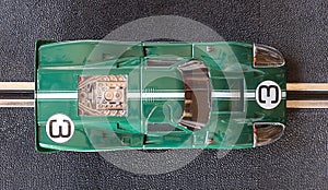 Slot car