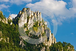 Slovensko, Sulovská skála.