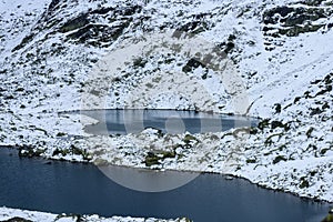 Slovakian carpathian mountain lake in autumn. zabie pleso