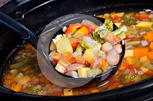 Slow cooker vegetable soup