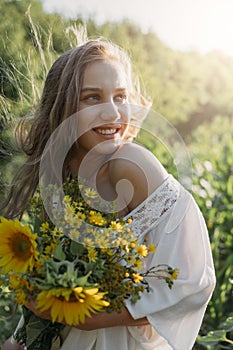 Slow living, digital detox, happiness is in small things concept. Lifestyle portrait of beautiful girl who enjoys nature